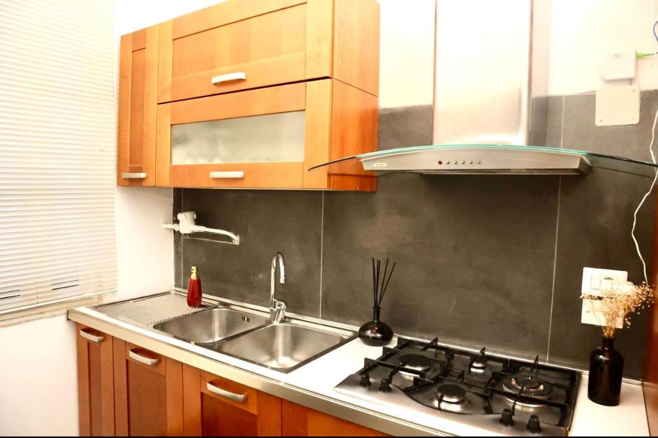 La Dimora Di Mary Apartment Наполи Екстериор снимка
